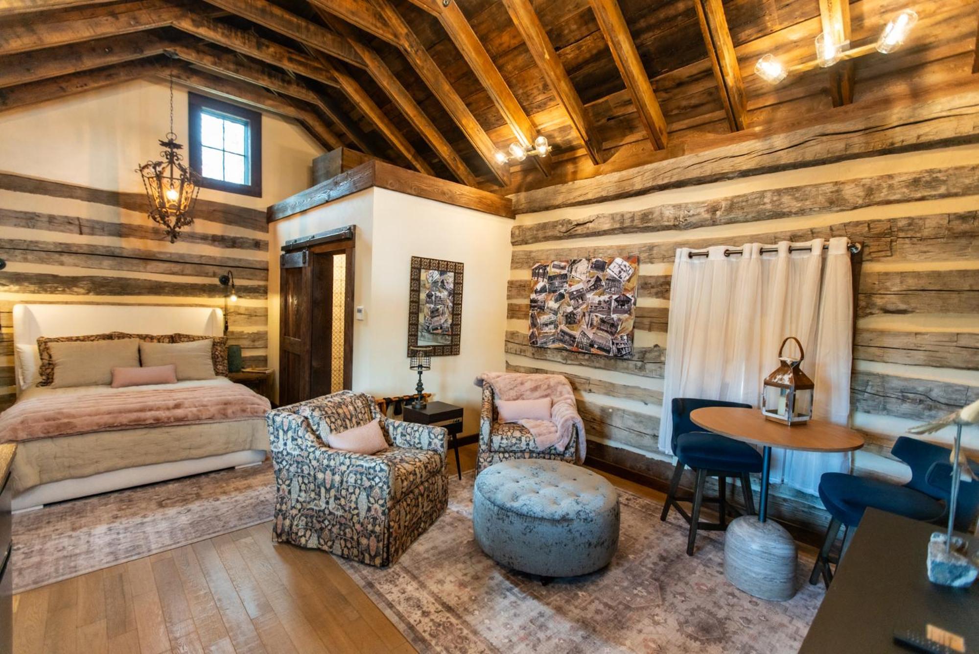 Barnwood Village ホワイト・サルファー・スプリングズ エクステリア 写真
